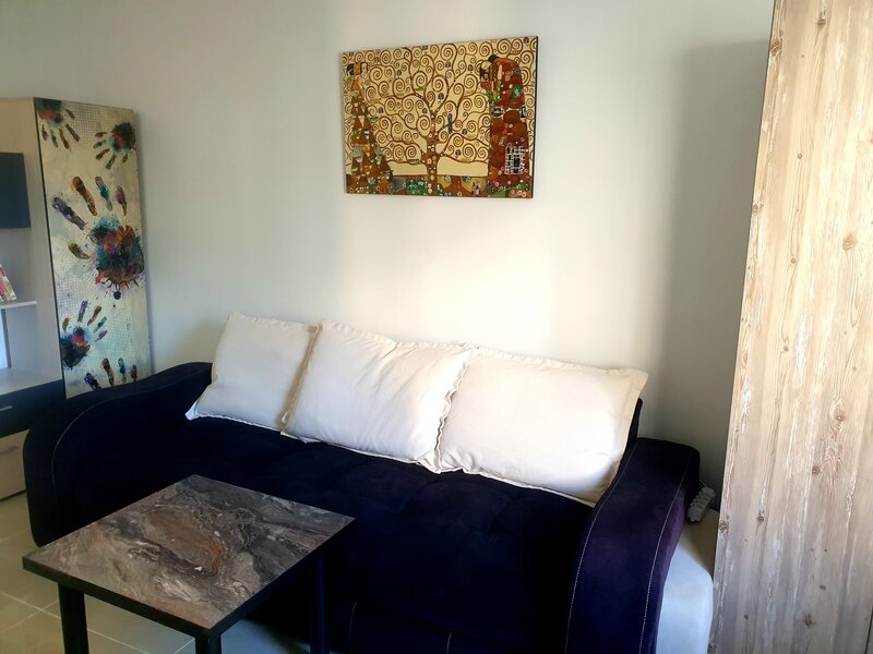 Sector 3, Decebal, Bd. Unirii 71,